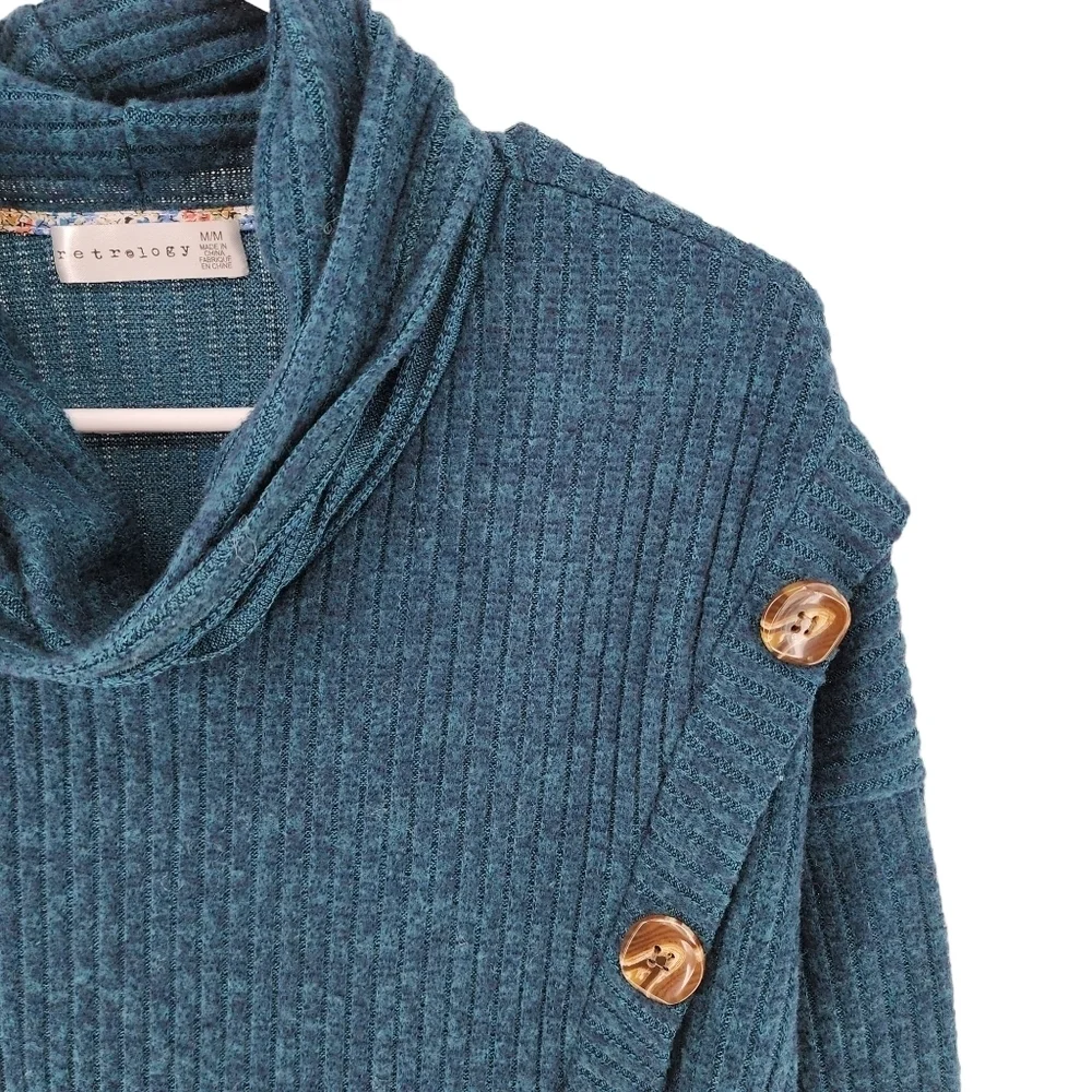 Retrology Women's Cowl Neck Pullover Sweater - M